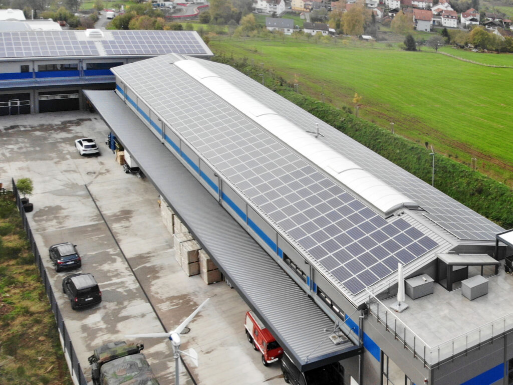 Unternehmen PV Dachanlage